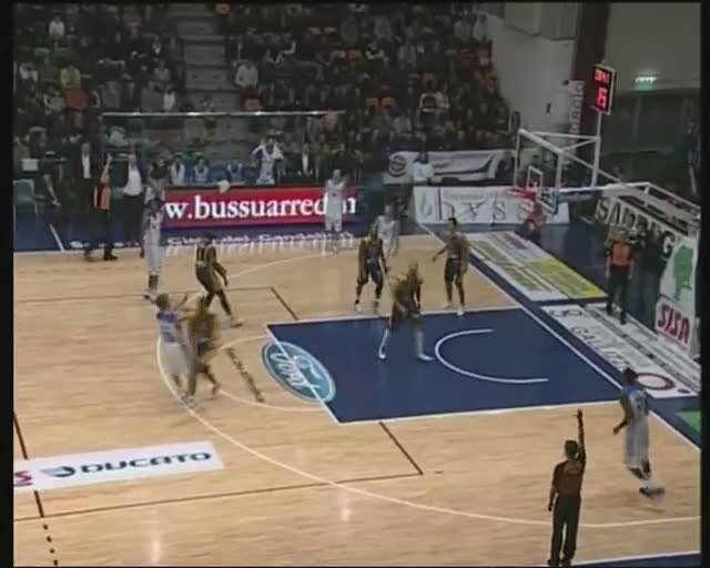 Dinamo Sassari-Fabi Shoes Montegranaro